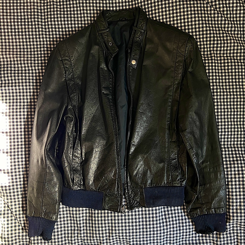 VINTAGE CORNER- Korean 90s Leather jacket